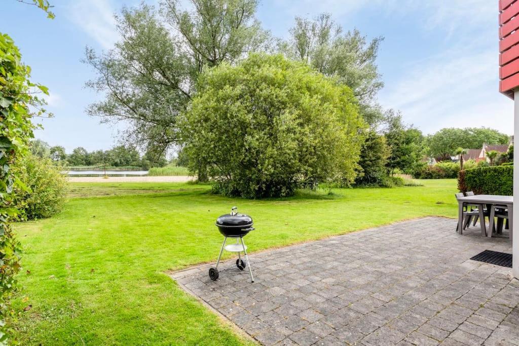 Vakantiehuis Aan Het Water -Incl Laadpaal- Ewijk Exterior foto
